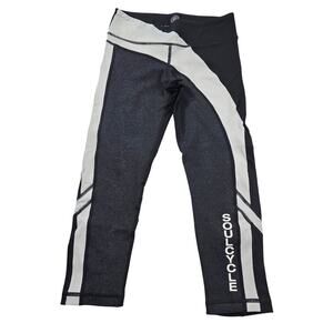 Soulcycle size S active durable black white cropped capri leggings stretch